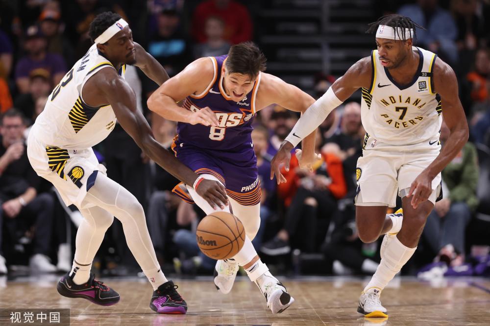 何影响他的 何影响他的