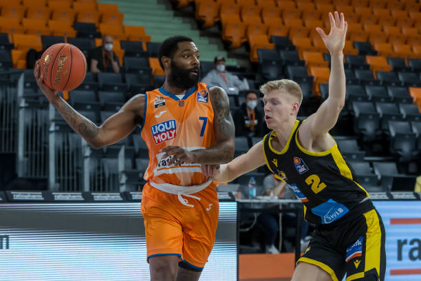 他才会认为 他才会认为