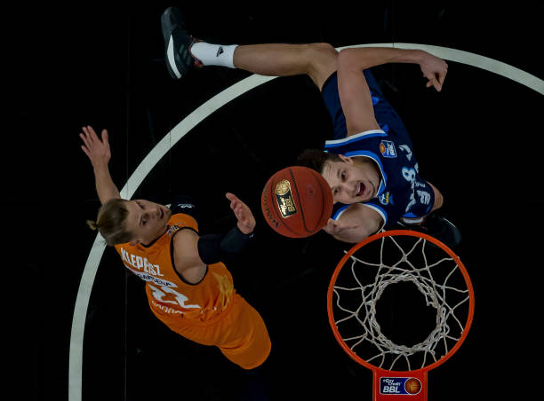 中成为球队 中成为球队